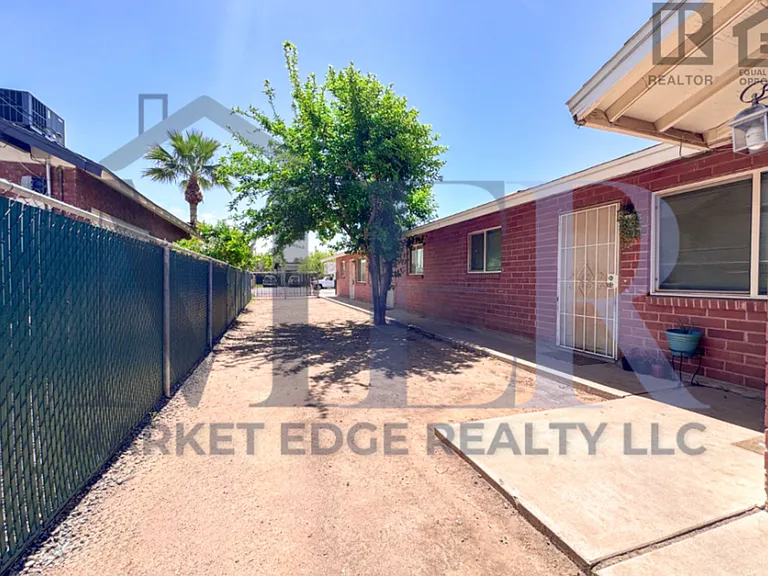 1640 E Brill St — Photo 1