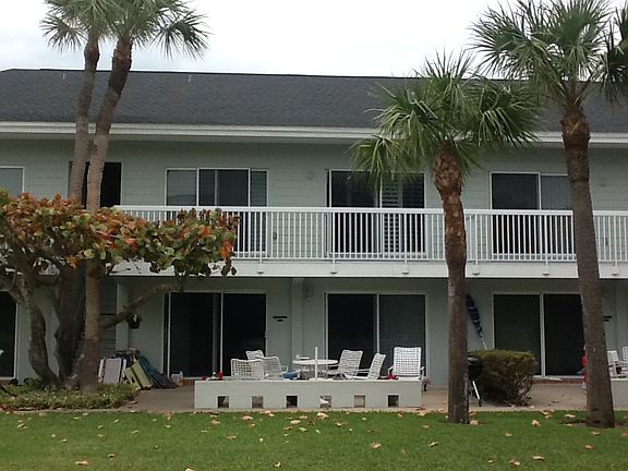 3rd image of 2450 Gulf Blvd APT 3B
