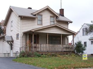 810 Oak Knoll Ave SE, Warren, OH