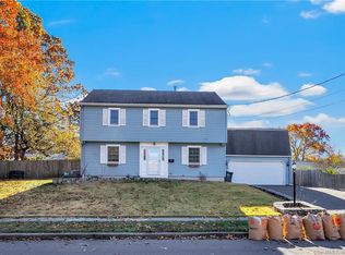 46 Spindrift Ln, Milford, CT 06460