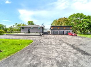31 Lake Ridge Rd S, Whitby, ON L1P1Y9