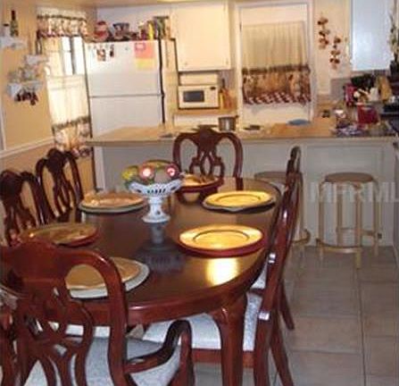 3rd image of 716 Lancewood Dr