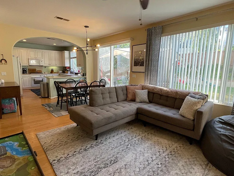 11542 Trailbrook Ln — Photo 8