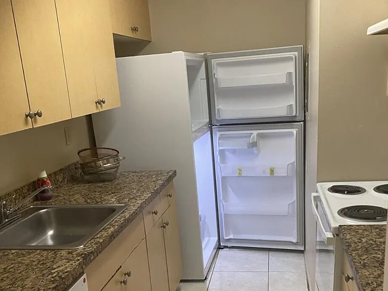 1127 Lake Terry Dr #F — Photo 2