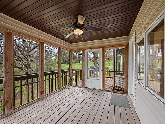 5th image of 2511 136th Avenue Ct W