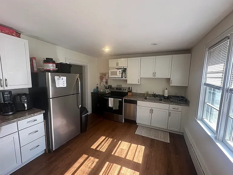6 Laurel St #3 — Photo 6