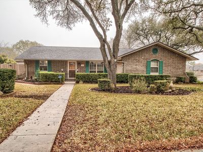100 Patrick Henry, Schertz, TX, 78154