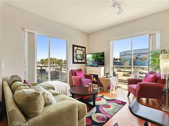 5th image of 388 E Ocean Blvd Unit 317