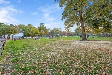 Rented by Cityside Rentals Corp