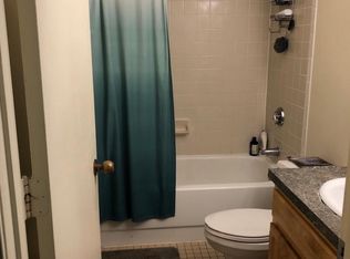 32 Harbor Crest Ct, Dorchester, MA 02125