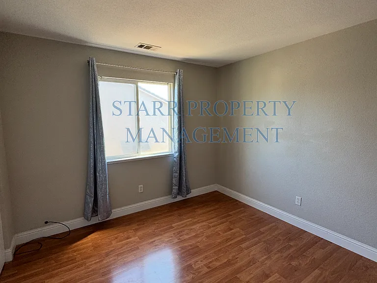 4919 Tyler Ct — Photo 16