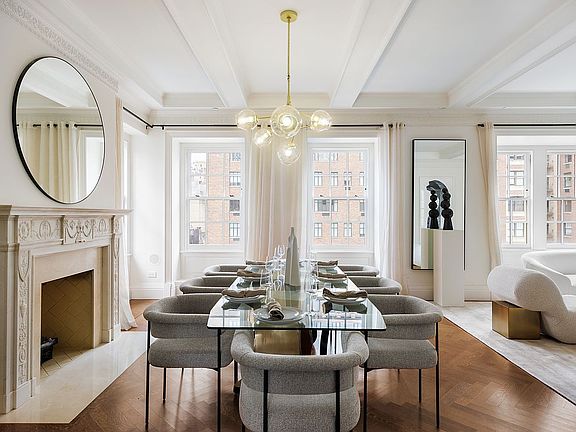 3rd image of 823 Park Ave #7