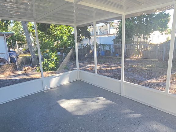 2nd image of 7406 W Hanna Ave