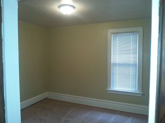 5th image of 2925 Cleveland Ave