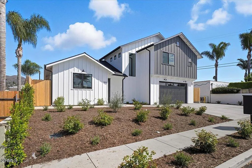 3 bed, 2.0 bath, 1574 sqft, $4,500 — Photo 3