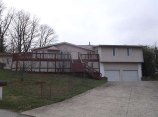 1091 N Valleyview Dr, West Baden Springs, IN 47469
