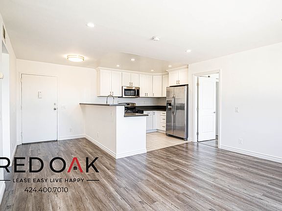 4th image of 3540 Fletcher Dr Unit 202
