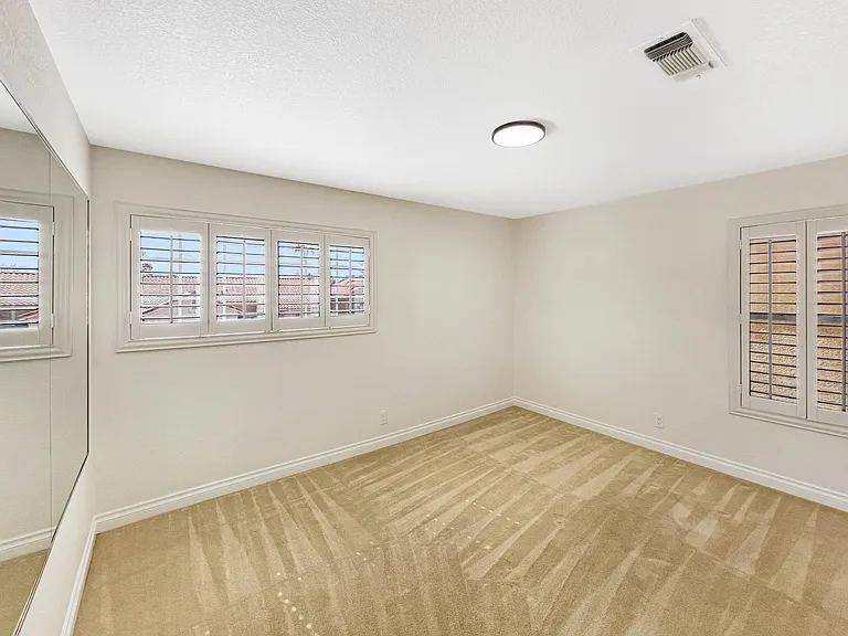 9904 Barrier Reef Dr — Photo 17