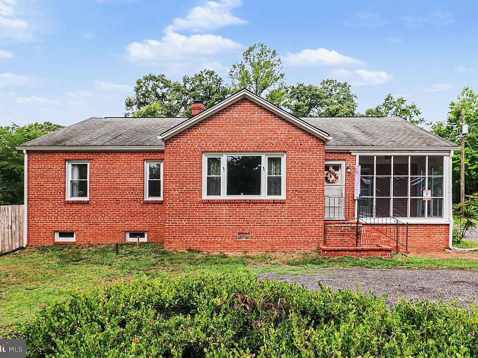 1st image of 24294 Ruther Glen Rd