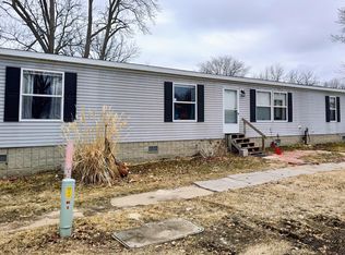 209 1st St, Pilot mound, IA 50223