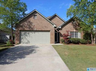 909 McAllister Dr, Calera, AL 35040