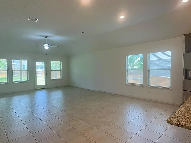 136 Fawn River Run — Photo 10