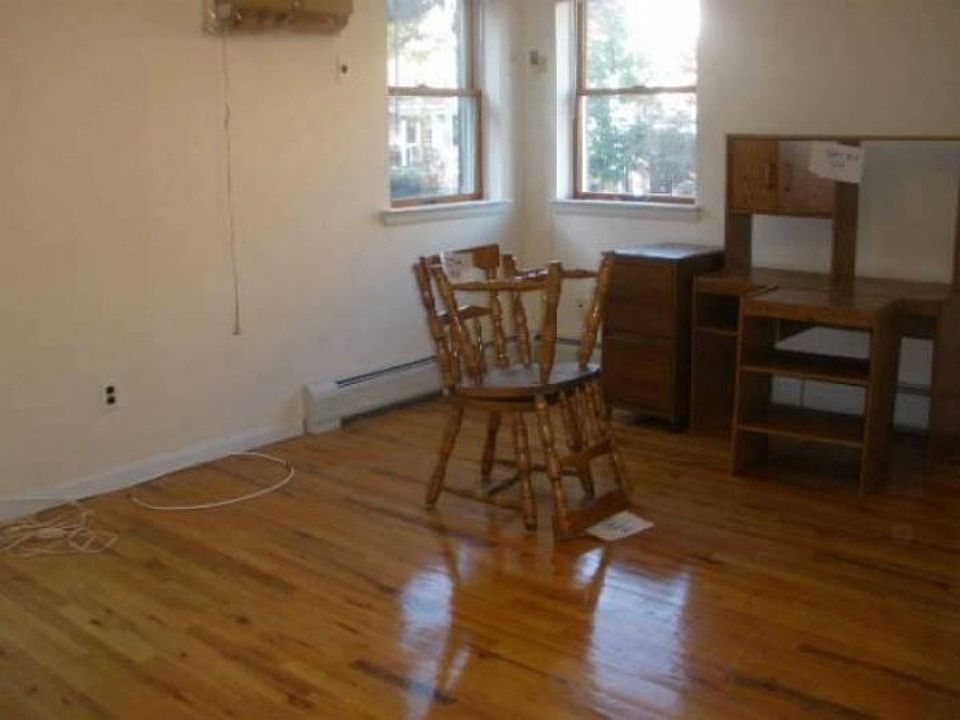 2nd image of 420 Ovington Ave APT 2B