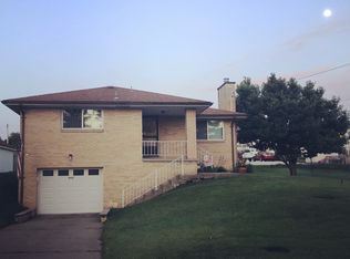 460 Broadway Ave, Star City, WV 26505