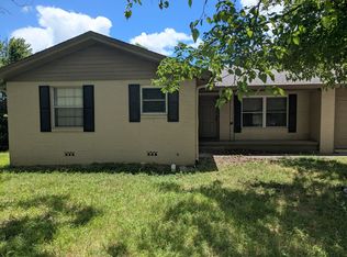 901 Hill St, Copperas Cove, TX 76522