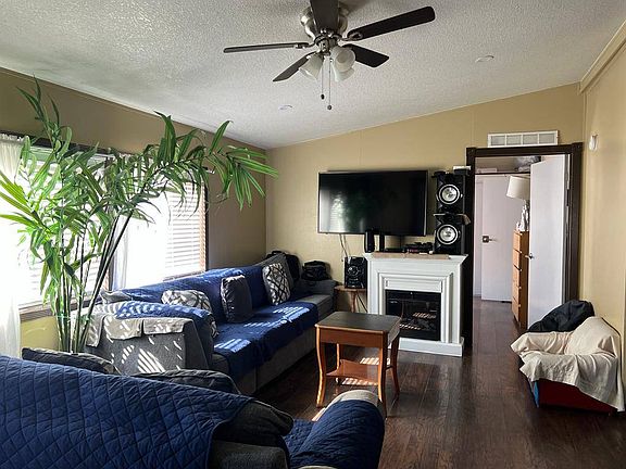 3rd image of 1855 E Riverside Dr Space 294