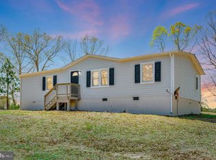 20280 Alps Dr S, Milford, VA 22514