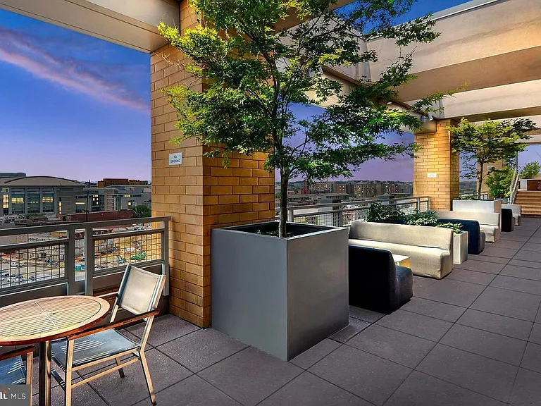 440 L St NW #1106 — Photo 29