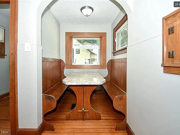 600 Columbus Ave NW — Photo 23