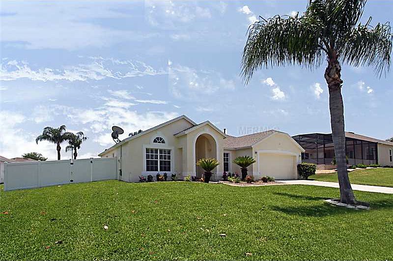 1st image of 723 Via Bianca Dr