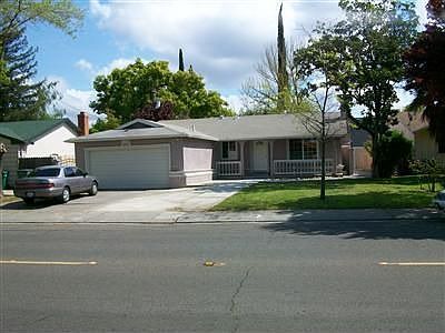 1st image of 5616 Holiday Dr