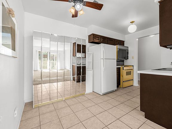 5th image of 6135 W 94th St APT B1