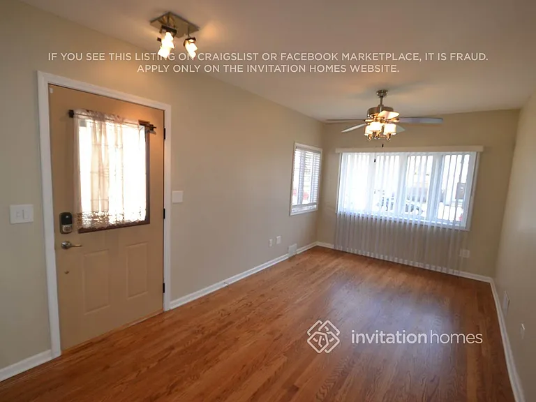 2418 N 75th Ct — Photo 2