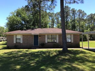 1952 County Highway 3280, Freeport, FL 32439