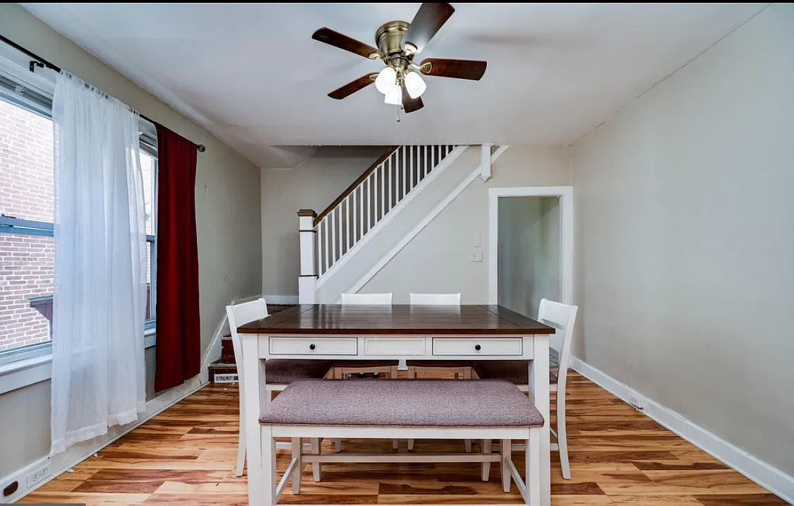 1509 Birch St — Photo 3