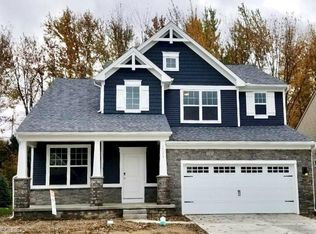 36075 Navona Ln, North Ridgeville, OH 44039