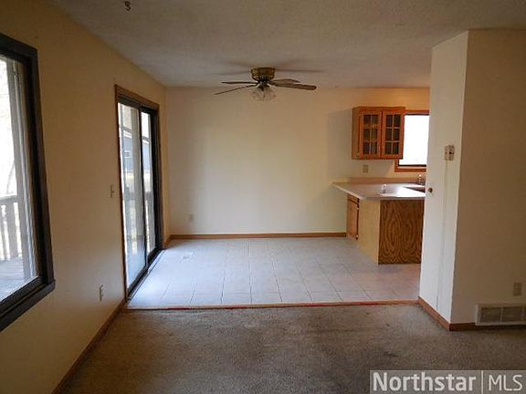 5th image of 26841 Friesland Ave