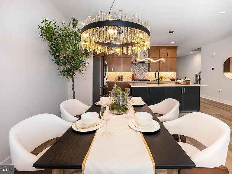305 Manion Aly — Photo 3