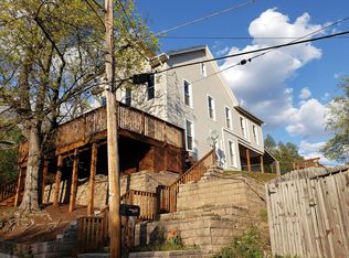 618 4th St, Huntingdon, PA 16652