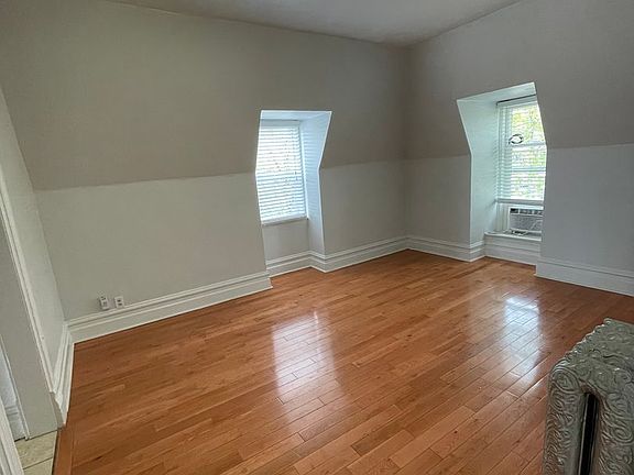 2nd image of 815 E 1st Ave APT 8