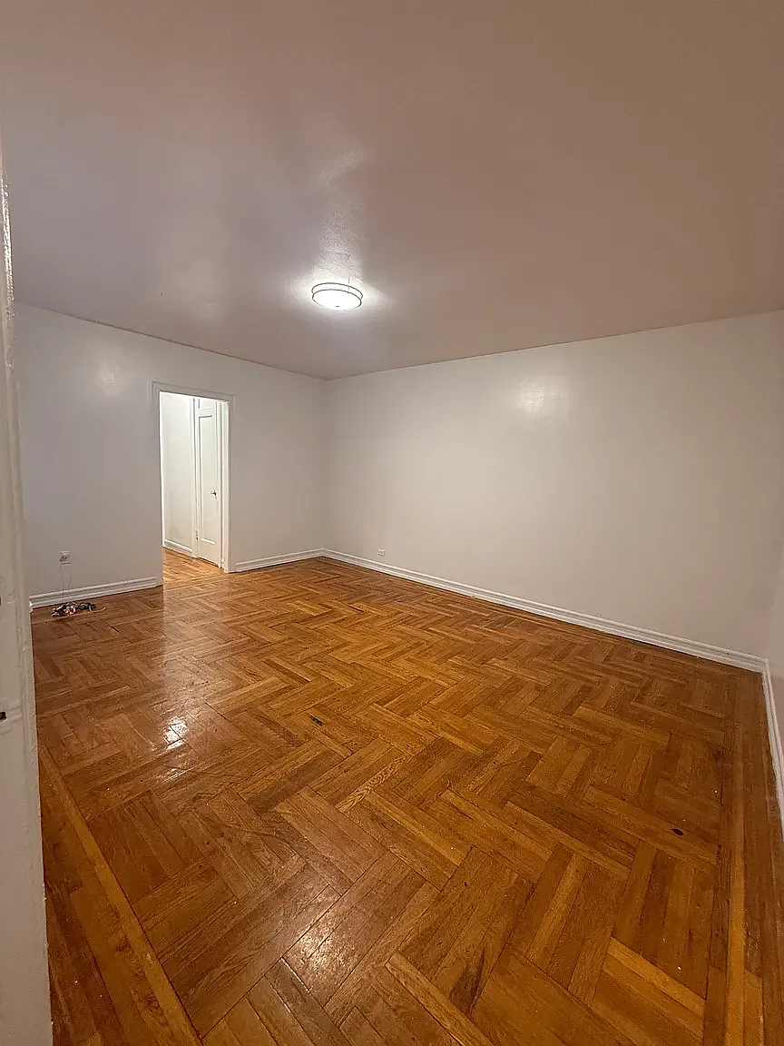 210 West 262nd Street — Photo 2