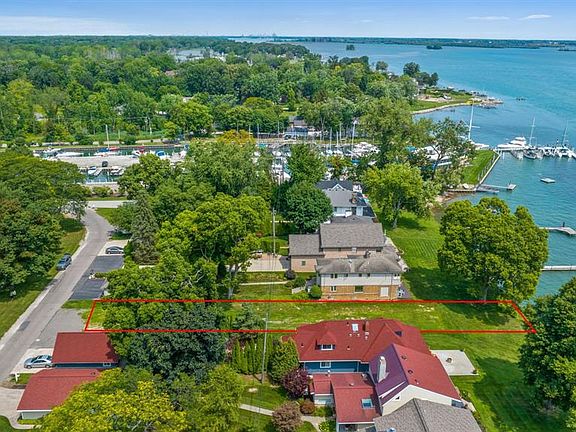 29743 E River Rd, Grosse Ile, MI 48138 | MLS #20230069255 | Zillow