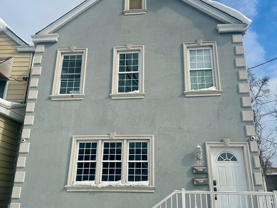 1st image of 547 Cary St Floor 1