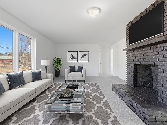 5th image of 310 Bald Hill Road
