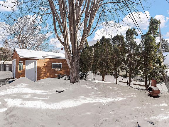 5th image of 2030 Selby Ave