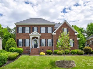 17016 Turtle Point Rd, Charlotte, NC 28278